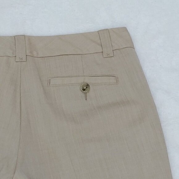 BANANA REPUBLIC beige regular waist bermudas - Picture 11 of 13